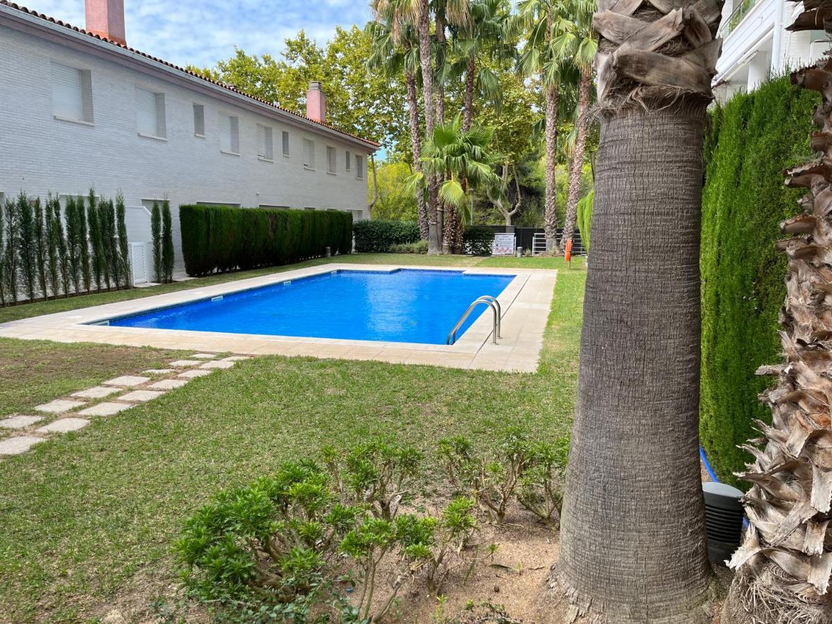 Amplio Apartamento Con Acceso Directo A Piscina Платья-де-Аро Экстерьер фото
