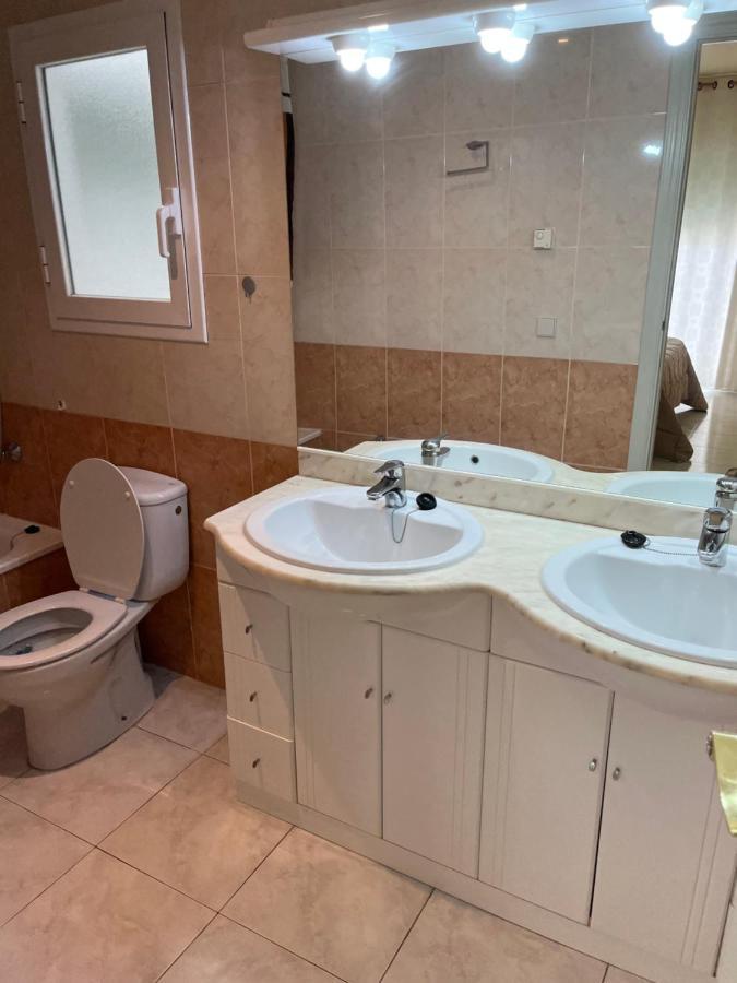 Amplio Apartamento Con Acceso Directo A Piscina Платья-де-Аро Экстерьер фото